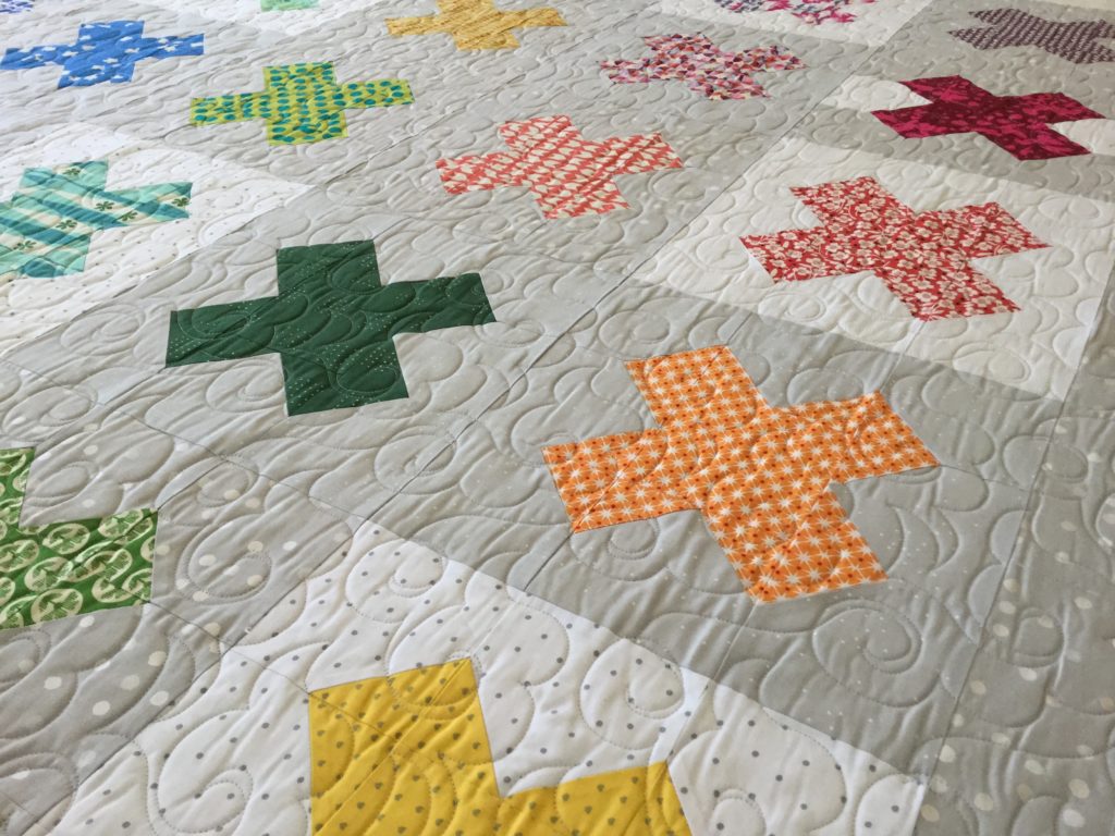 tic-tac-toe-quilt-free-bird-quilting-designs